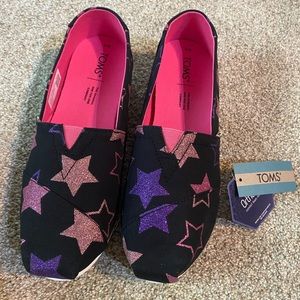 Toms size 8